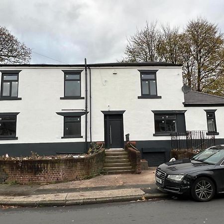 Hotel Oyo The Pleasant House Manchester Exterior foto
